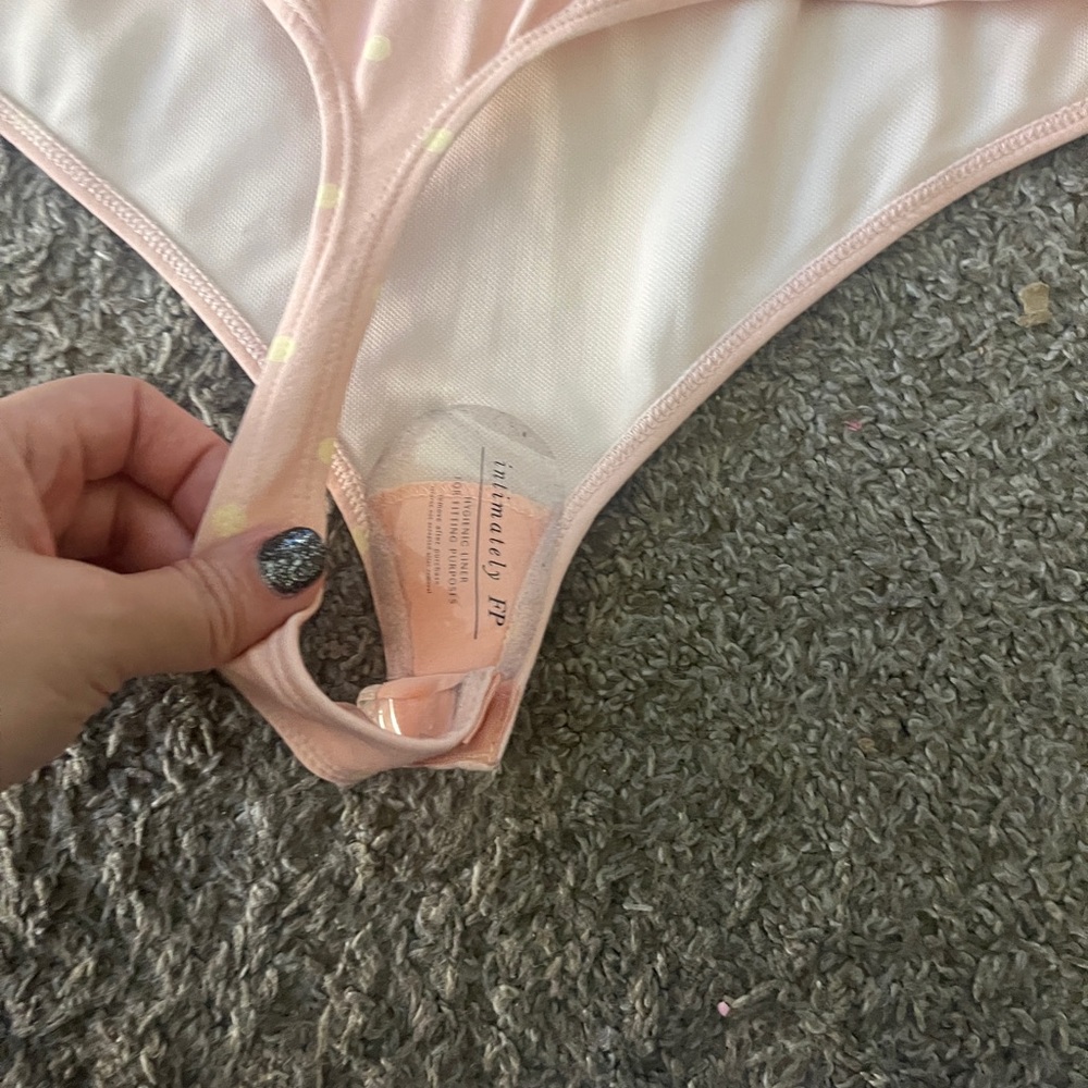 Free people plunge bodysuit 
M - Picture 6 of 6